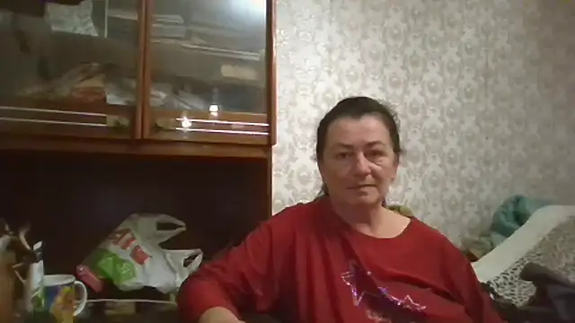 GypsiQueen2 online show from 10/18/25, 05:25