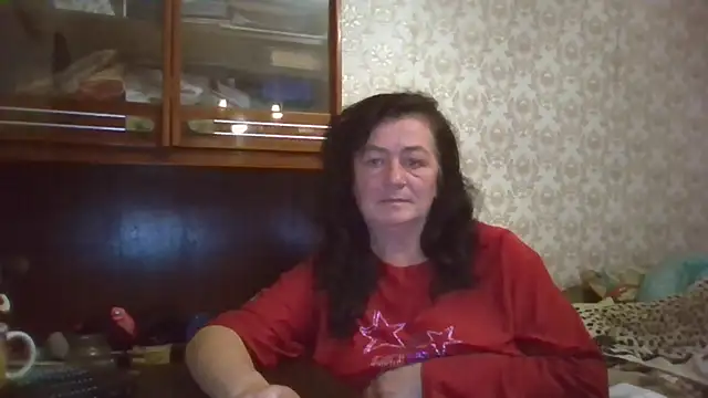 GypsiQueen2 online show from 10/27/25, 04:22