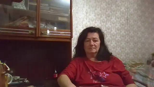 GypsiQueen2 online show from 11/08/25, 05:01