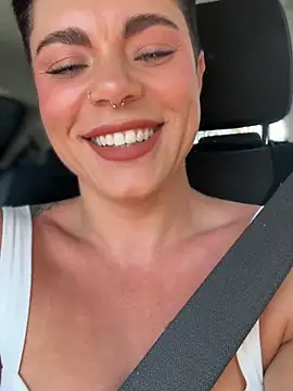 LukeLouHarvey online show from 10/07/25, 04:31