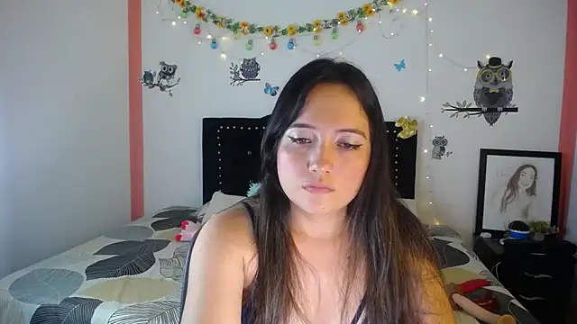 Snapshot of naughty_girl_4u chatting on 01/03/25, 09:57 naughty girl 4u online show from 01/03/25, 09:57