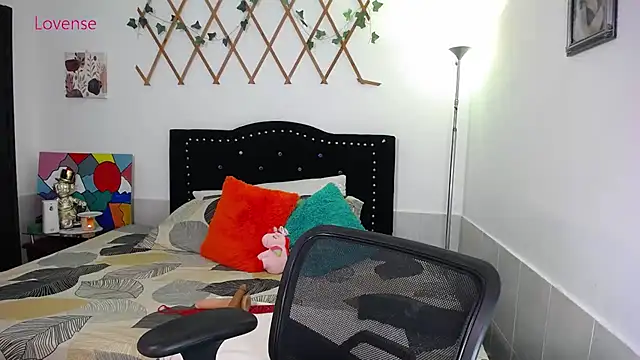 naughty girl 4u online show from 07/09/26, 07:29