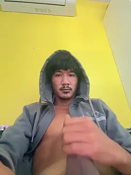 juniiorre online show from 09/17/25, 08:05