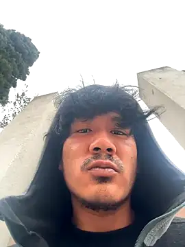 juniiorre online show from 11/01/25, 08:38