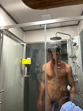 juniiorre online show from 04/15/26, 04:36