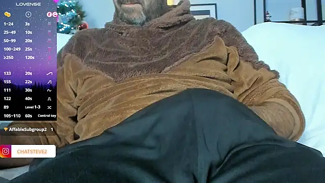 Snapshot of _MrPrecum_ chatting on 12/14/24, 12:44  MrPrecum  online show from 12/14/24, 12:44