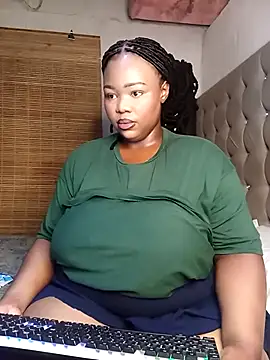 Aaaliyah445 online show from 10/28/25, 01:31