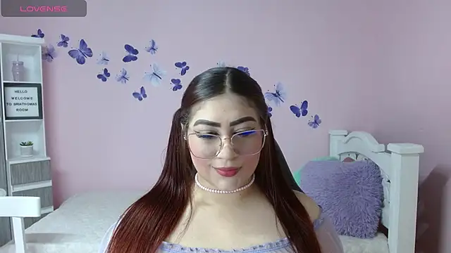 Snapshot of BRIATHOMAS chatting on 02/19/26, 11:23 BRIATHOMAS online show from 02/19/26, 11:23