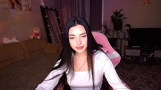   Malika   online show from 10/12/25, 03:33