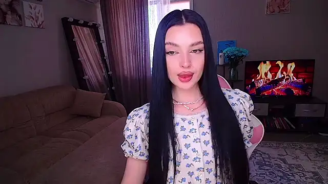   Malika   online show from 05/04/26, 10:44