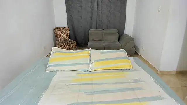 Snapshot of Fairycandyx chatting on 02/07/25, 05:41 Fairycandyx online show from 02/07/25, 05:41