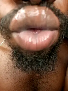 Texanguy01 online show from 10/27/25, 01:26