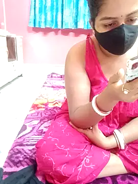 Snapshot of Bengali-boudi chatting on 06/13/26, 06:17 Bengali-boudi online show from 06/13/26, 06:17