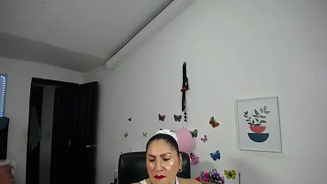 mature bigboobs10 online show from 02/17/25, 04:42