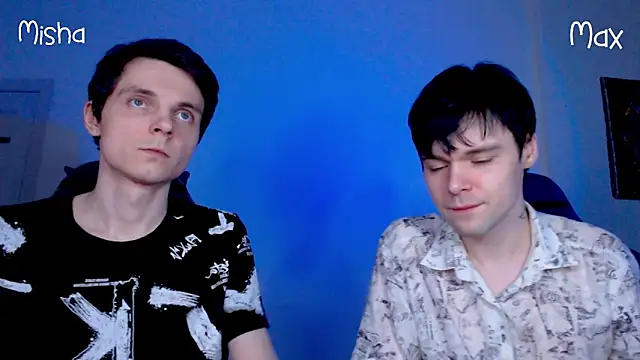 Snapshot of Fizz_Wood chatting on 03/11/26, 07:42 Fizz Wood online show from 03/11/26, 07:42