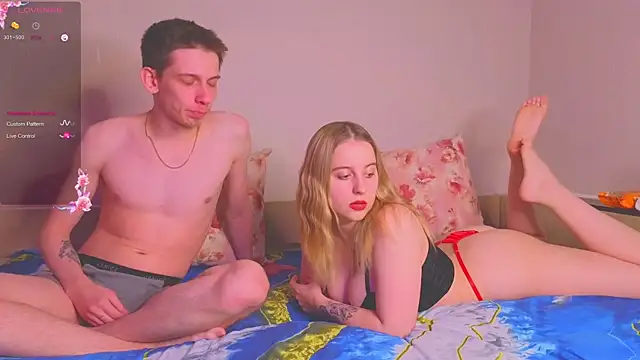 cuple off online show from 12/04/25, 11:30