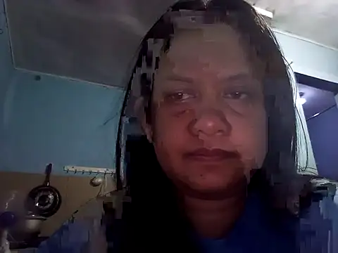 Honeybun25 online show from 10/20/25, 01:44