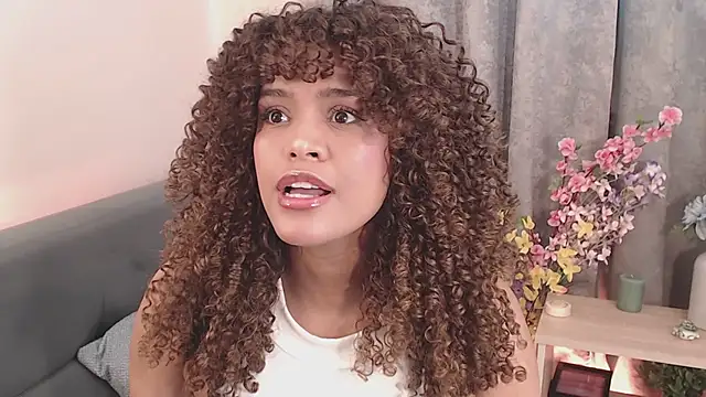 Snapshot of Amelia_bss chatting on 06/03/26, 03:50 Amelia bss online show from 06/03/26, 03:50