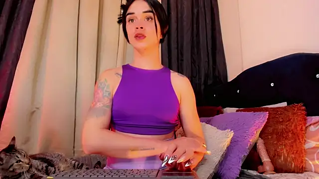 Snapshot of lesly_xx chatting on 07/05/26, 03:34 lesly xx online show from 07/05/26, 03:34