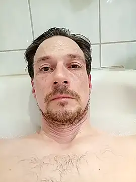 snowypaul11 online show from 11/30/25, 04:55