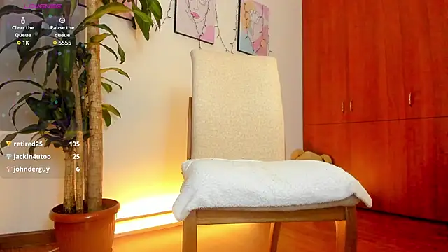 alessia1   online show from 02/26/25, 11:15