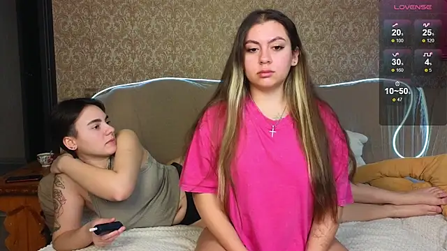 twobabesweet online show from 01/04/25, 08:06