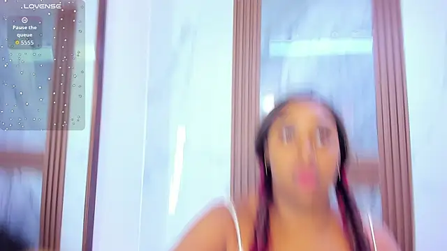 HannyMansonh online show from 10/11/25, 03:28