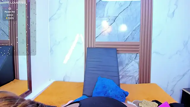 HannyMansonh online show from 10/28/25, 03:32