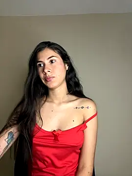 Snapshot of alia_bashar chatting on 10/07/25, 01:58 alia bashar online show from 10/07/25, 01:58