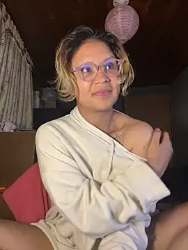 Hathorlove online show from 10/04/25, 10:24