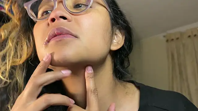 Hathorlove online show from 07/15/26, 08:52