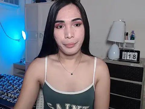 Msyensmith online show from 09/18/25, 03:30