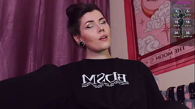 Luna Blake online show from 03/05/25, 04:35