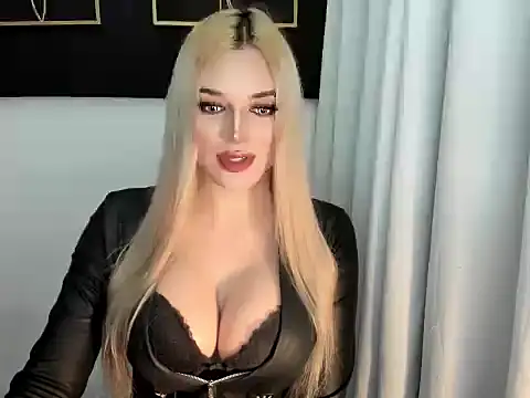 hotstellacumxxx online show from 10/25/25, 05:04