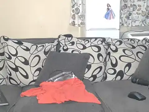 DollyPerryXX online show from 12/30/24, 02:09