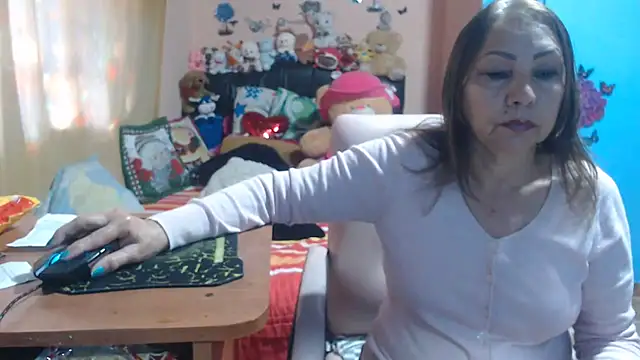 milfeddy  online show from 11/05/25, 12:16