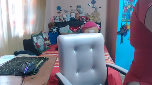 milfeddy  online show from 11/09/25, 12:47