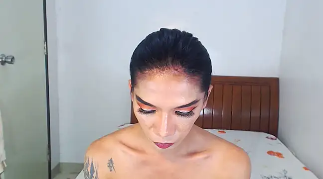 Snapshot of SofiaLibreTs chatting on 03/20/25, 07:58 SofiaLibreTs online show from 03/20/25, 07:58