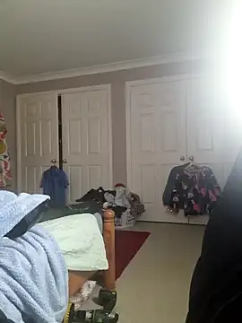 AmGuy23 online show from 02/06/25, 03:20