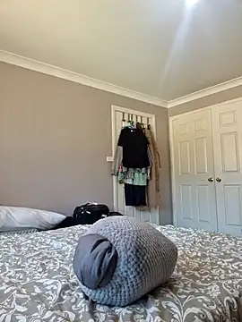 AmGuy23 online show from 02/28/25, 03:04