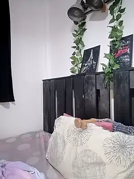 Bayan-Queen online show from 10/22/25, 07:46