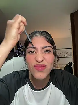 Gaby zahir  online show from 12/12/24, 12:55