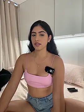 Gaby zahir  online show from 11/02/25, 06:21