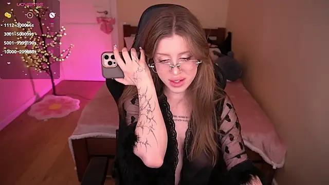 PenellopaRaw online show from 03/02/26, 03:30