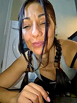 LeticiaWoods online show from 01/05/26, 05:27