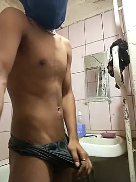 Snapshot of I_addy_77 chatting on 11/02/25, 12:07 I addy 77 online show from 11/02/25, 12:07