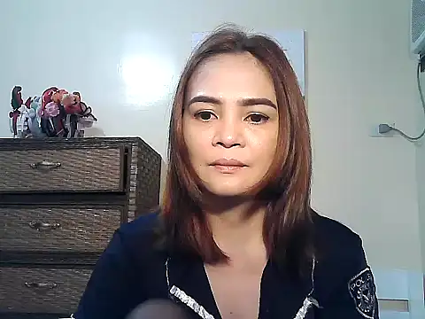 Kisses-13 online show from 09/18/25, 05:26