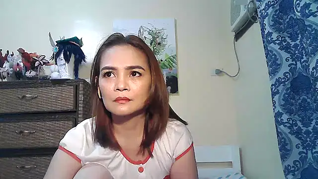 Kisses-13 online show from 10/01/25, 02:45