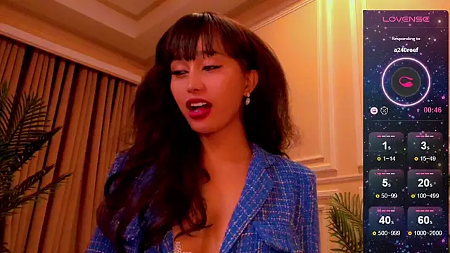 YOURCRISTINAS online show from 10/05/25, 04:27