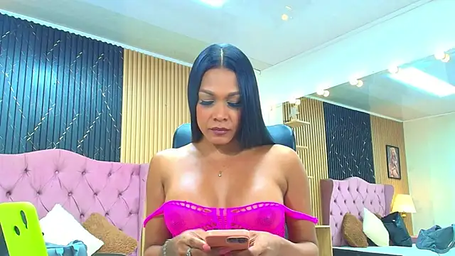 BARBIE BROWNN online show from 03/11/26, 02:01